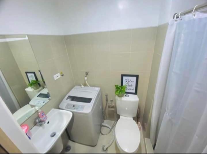 Yhanz Z Sea Residences Pasay Exterior foto