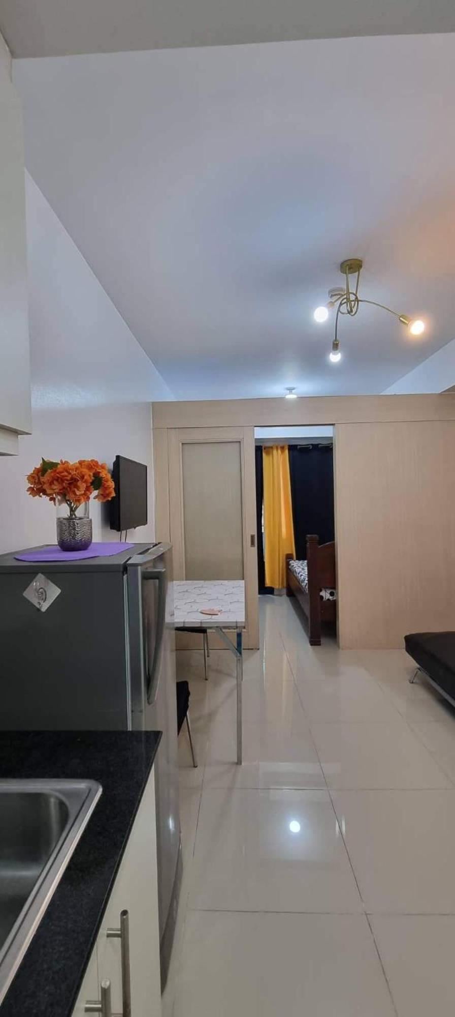 Yhanz Z Sea Residences Pasay Zimmer foto